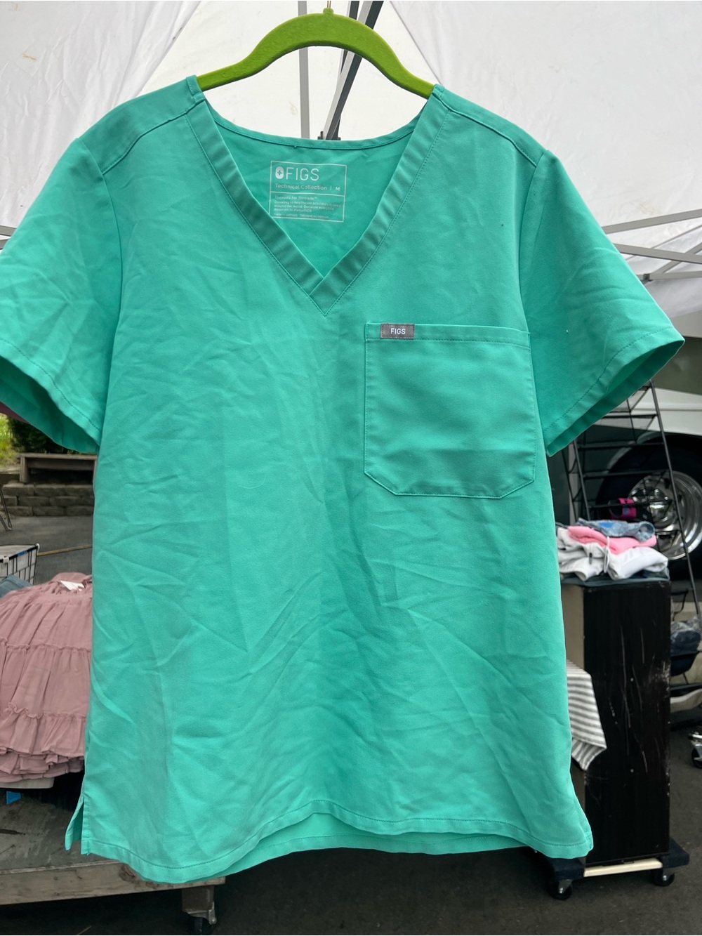 Figs womens V-Neck Scrub Top - Teal Green